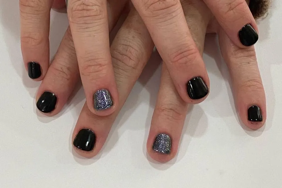 Manicura semipermanente cuidada